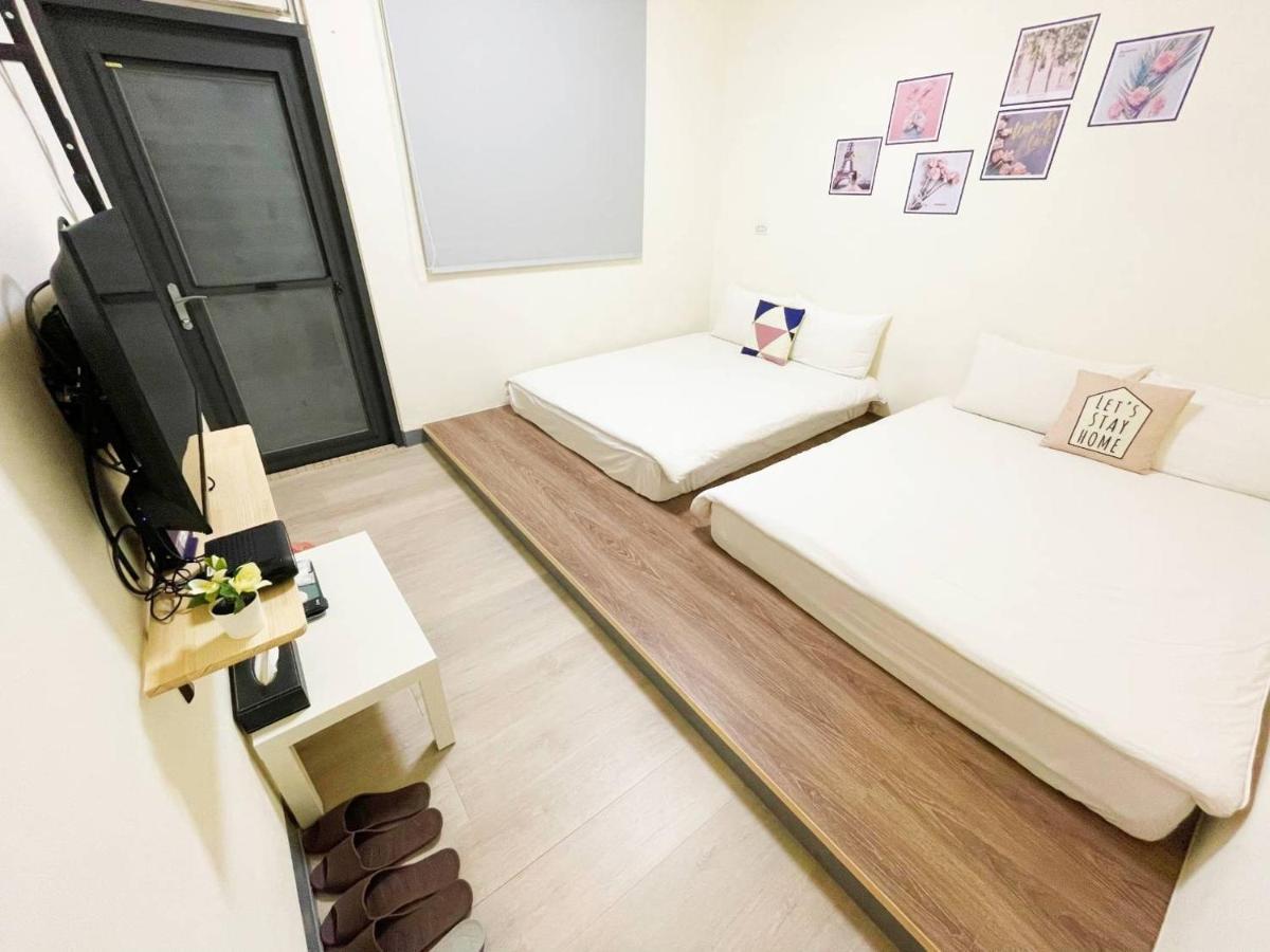Fengjia AS House Apartment Taichung Bagian luar foto