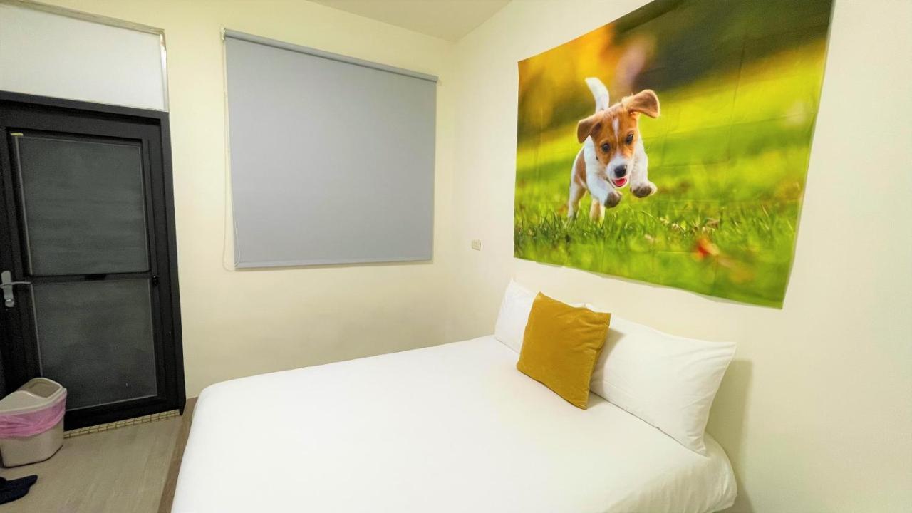 Fengjia AS House Apartment Taichung Bagian luar foto