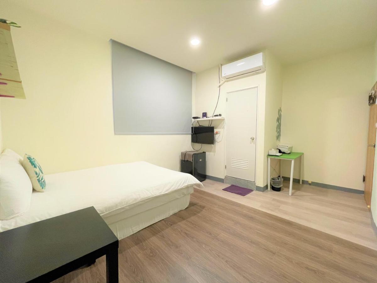 Fengjia AS House Apartment Taichung Bagian luar foto