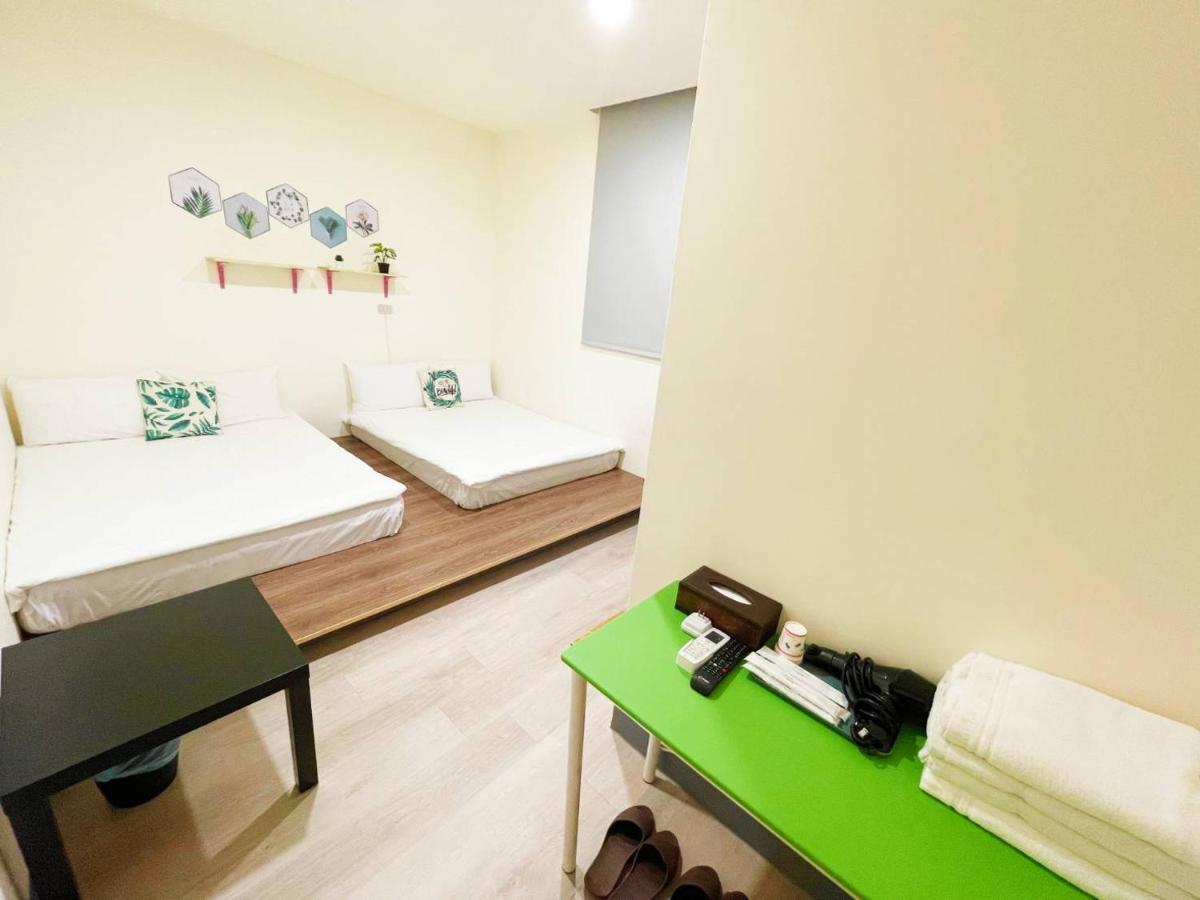 Fengjia AS House Apartment Taichung Bagian luar foto