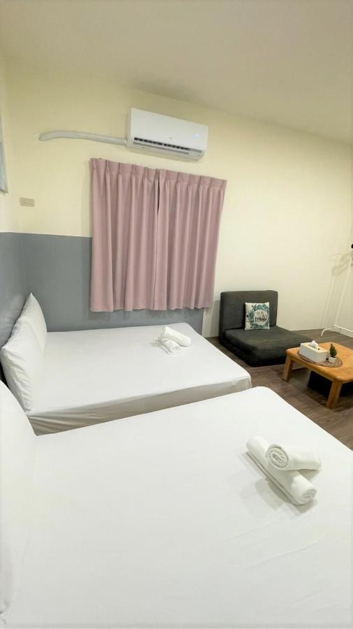 Fengjia AS House Apartment Taichung Bagian luar foto